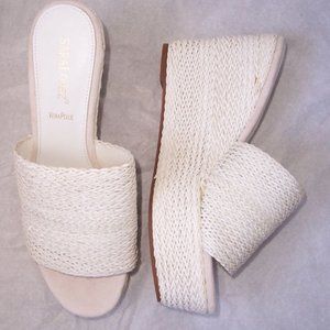 Sara Lopez White Woven Platform Wedge Sandals 39 9